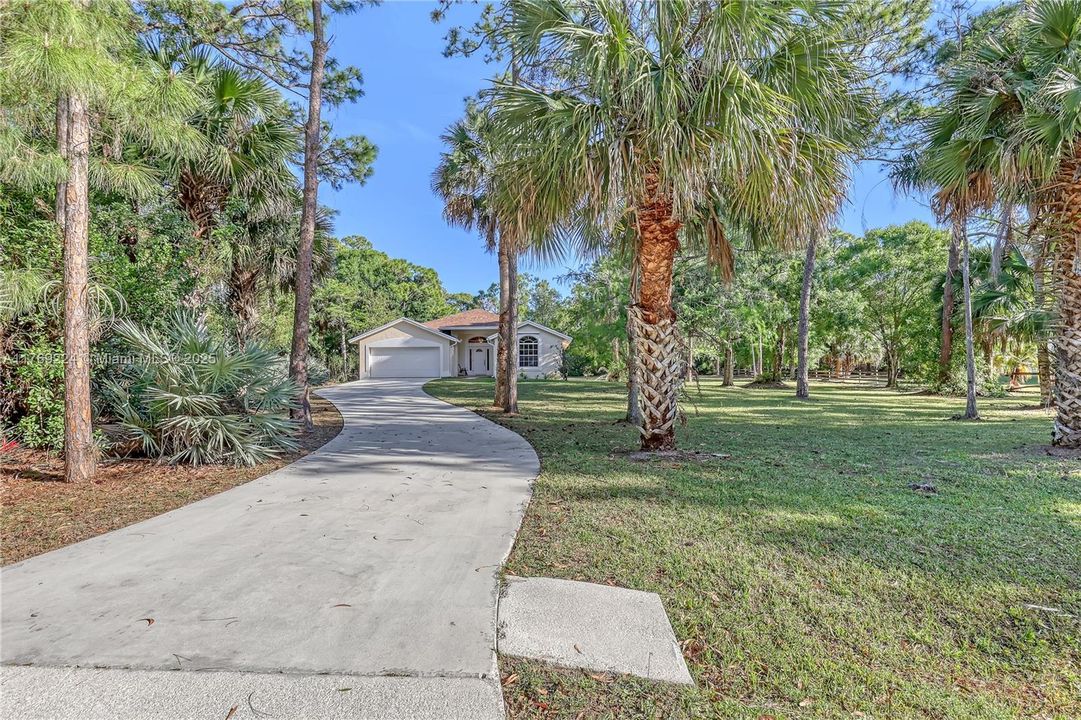 Vendido Recientemente: $725,000 (3 camas, 2 baños, 1776 Pies cuadrados)