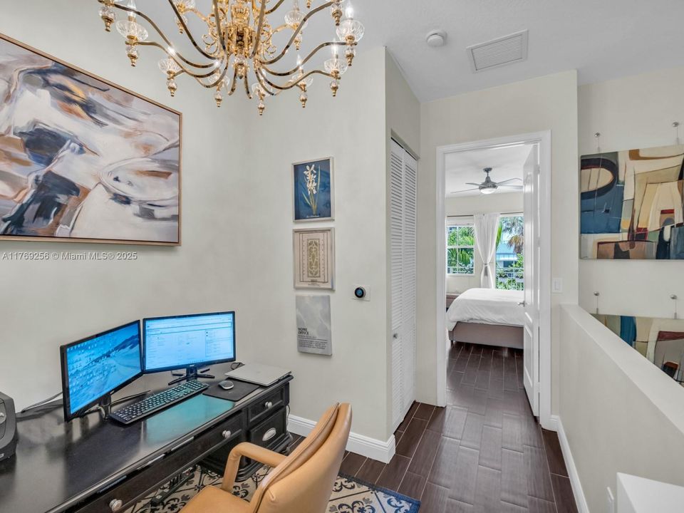 Recently Rented: $2,999 (2 beds, 2 baths, 1679 Square Feet)