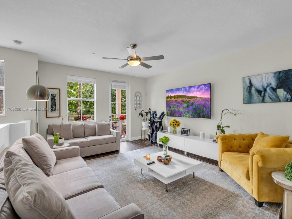 Recently Rented: $2,999 (2 beds, 2 baths, 1679 Square Feet)