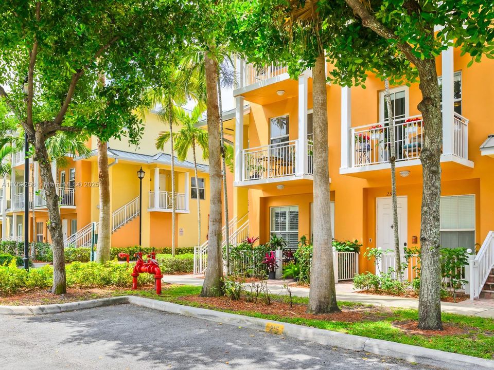 Recently Rented: $2,999 (2 beds, 2 baths, 1679 Square Feet)