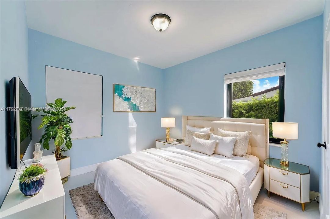 Recently Rented: $2,900 (2 beds, 1 baths, 1122 Square Feet)