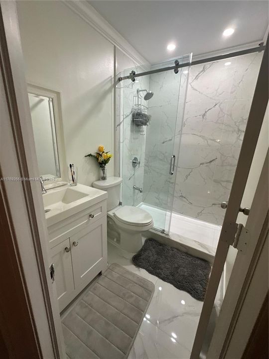 На продажу: $335,000 (3 спален, 2 ванн, 1428 Квадратных фут)