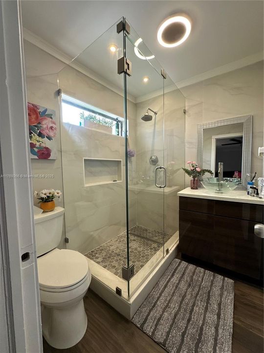 На продажу: $335,000 (3 спален, 2 ванн, 1428 Квадратных фут)