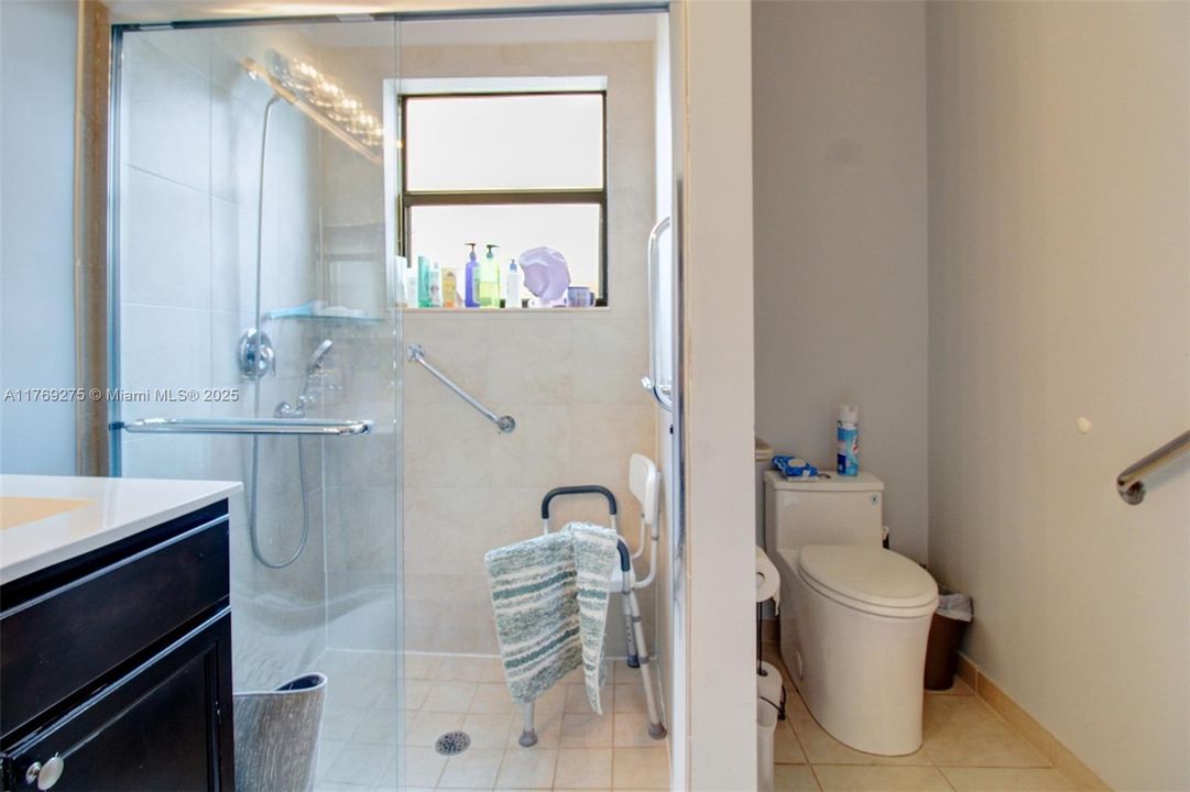 Recently Sold: $507,000 (4 beds, 2 baths, 1638 Square Feet)