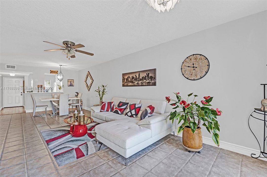 Recently Sold: $217,000 (2 beds, 2 baths, 1040 Square Feet)