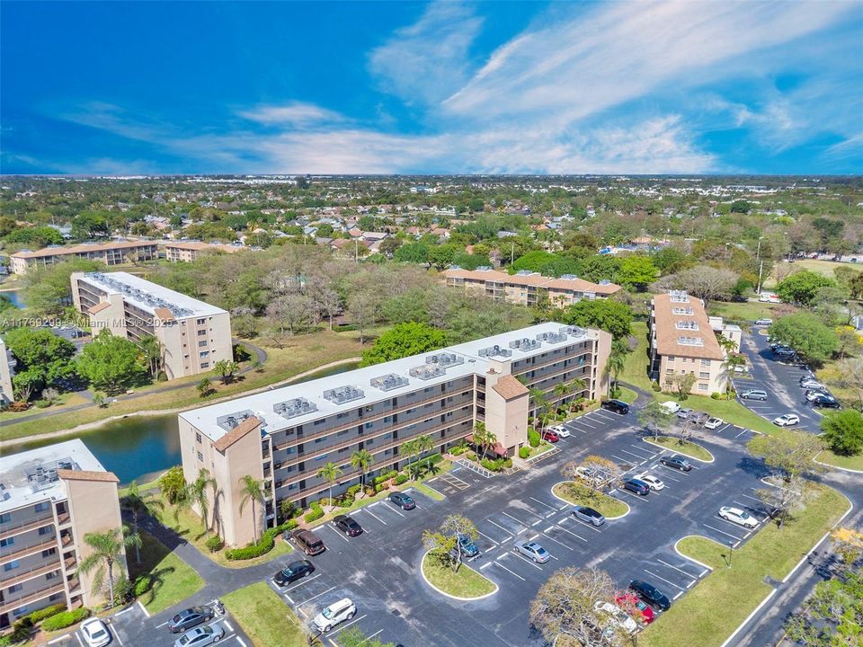 Recently Sold: $217,000 (2 beds, 2 baths, 1040 Square Feet)