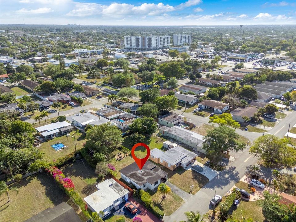 На продажу: $420,000 (3 спален, 2 ванн, 1168 Квадратных фут)