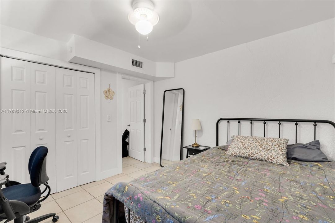 На продажу: $420,000 (3 спален, 2 ванн, 1168 Квадратных фут)