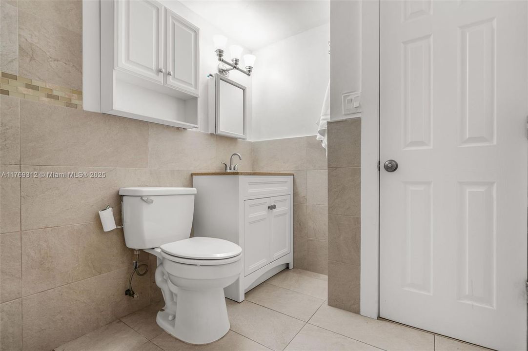 На продажу: $420,000 (3 спален, 2 ванн, 1168 Квадратных фут)