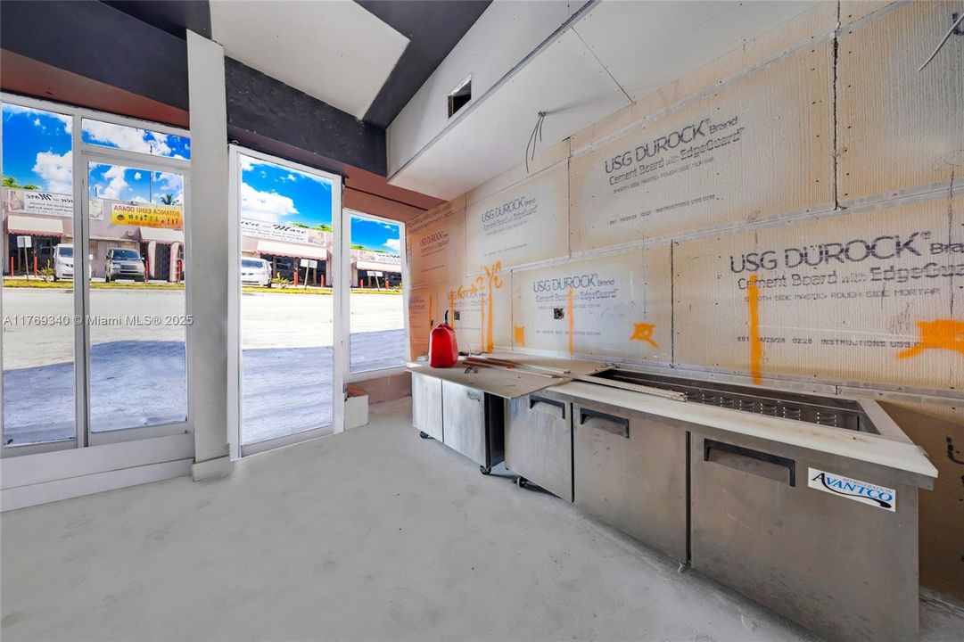 Недавно арендовано: $6,000 (0 спален, 0 ванн, 0 Квадратных фут)