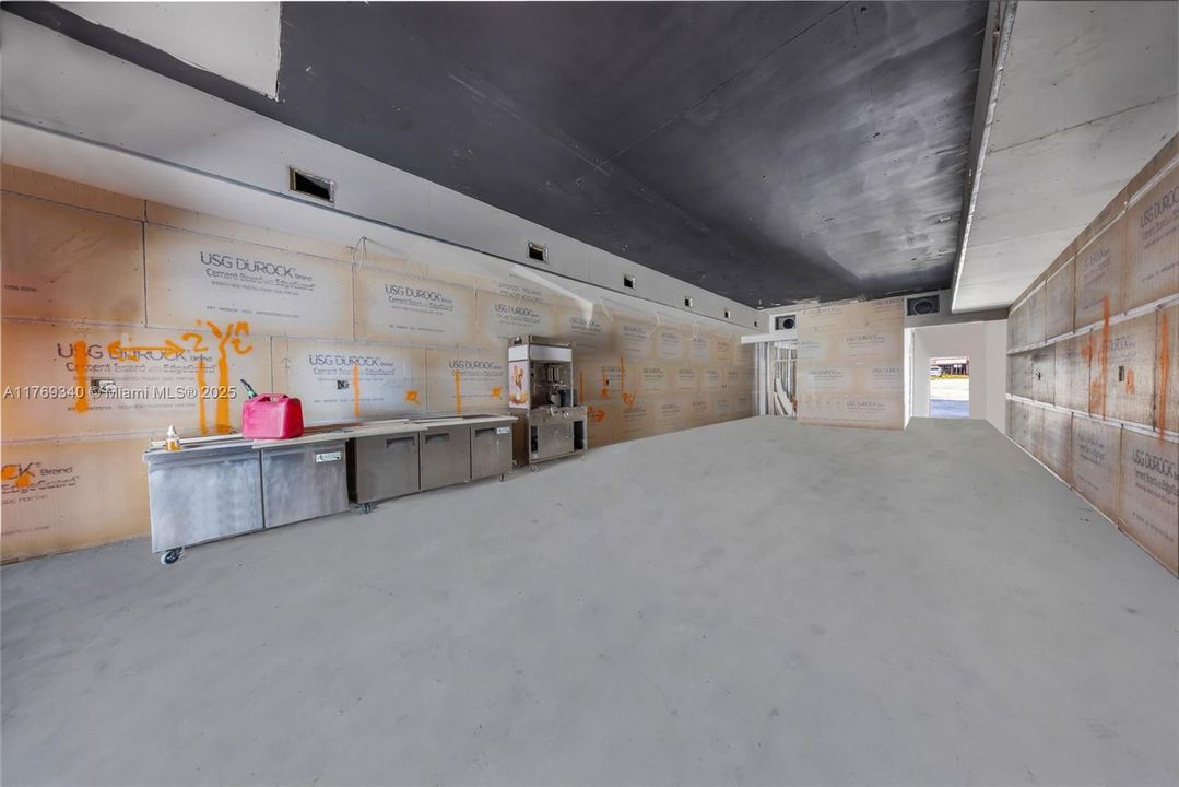 Недавно арендовано: $6,000 (0 спален, 0 ванн, 0 Квадратных фут)