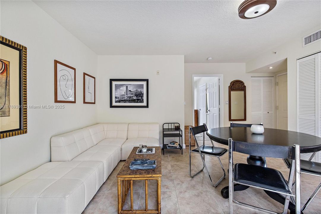 Vendido Recientemente: $282,500 (1 camas, 1 baños, 590 Pies cuadrados)