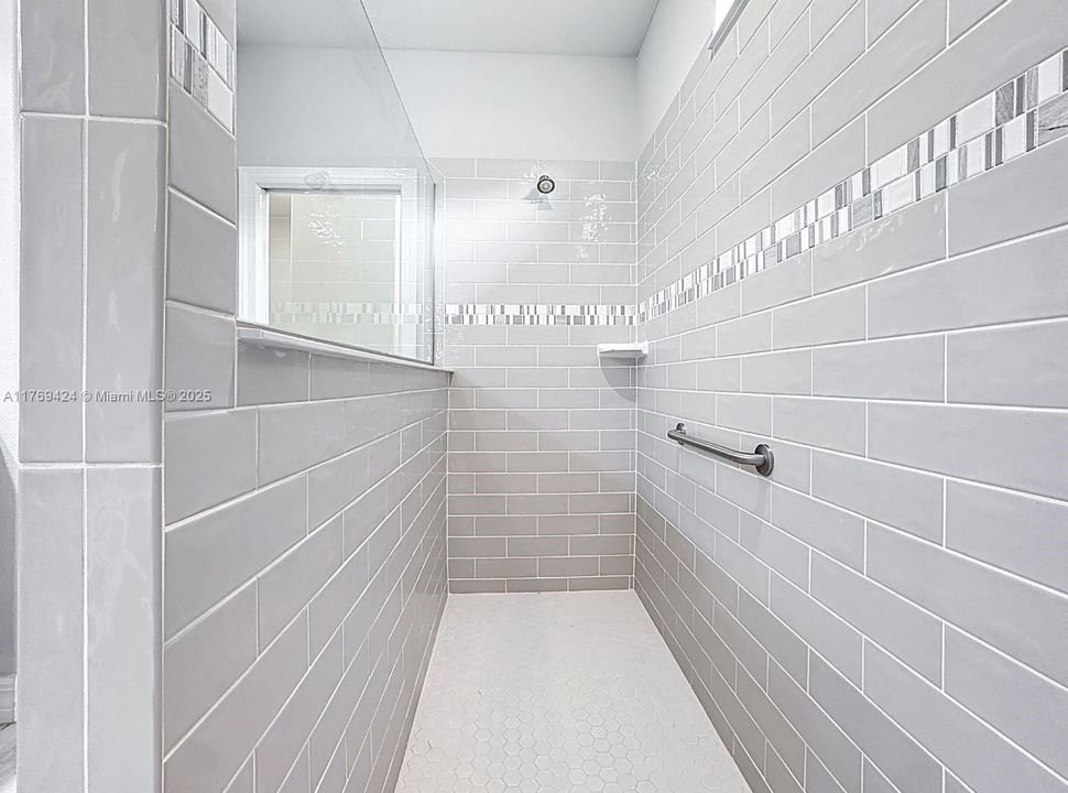 待售: $539,000 (4 贝兹, 2 浴室, 2657 平方英尺)