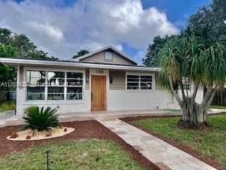 Recently Sold: $529,000 (3 beds, 3 baths, 1596 Square Feet)