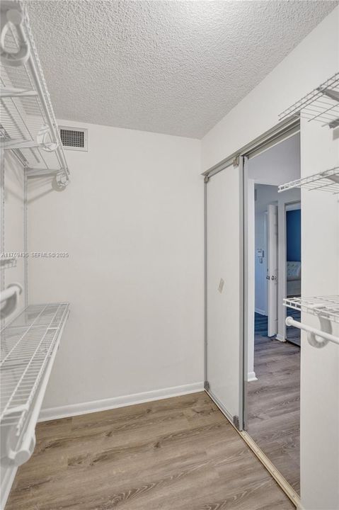 En Venta: $189,500 (2 camas, 2 baños, 1437 Pies cuadrados)