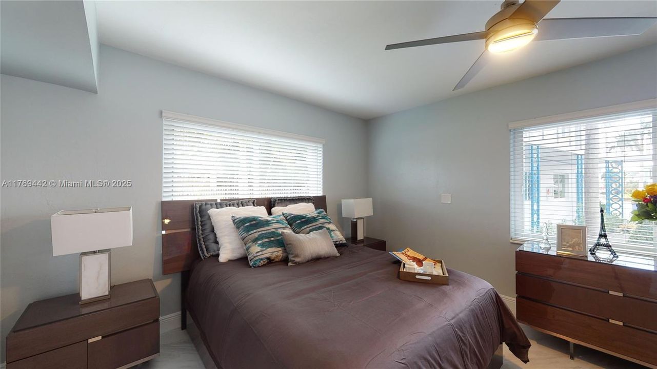 Недавно арендовано: $2,350 (1 спален, 1 ванн, 490 Квадратных фут)