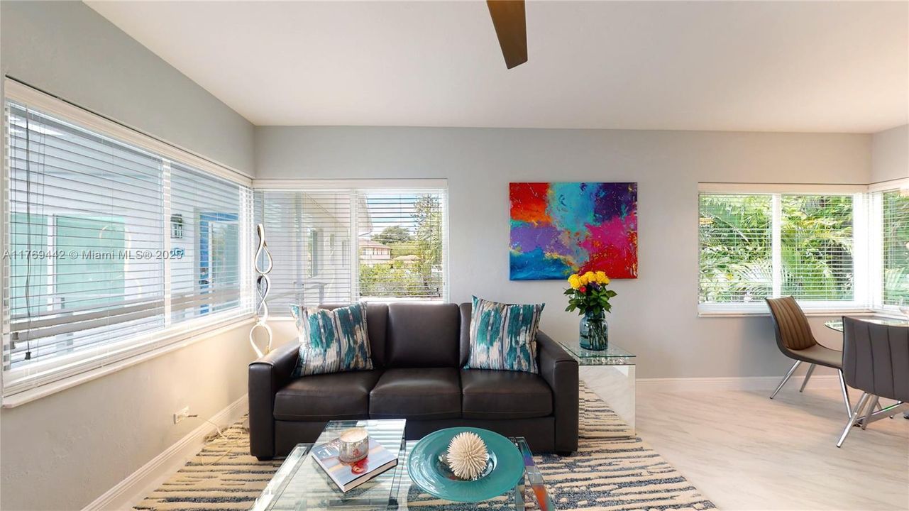 Недавно арендовано: $2,350 (1 спален, 1 ванн, 490 Квадратных фут)