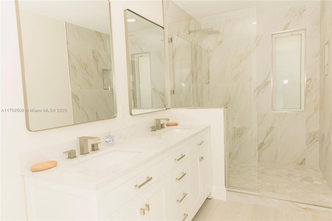 For Sale: $1,529,000 (3 beds, 2 baths, 2151 Square Feet)