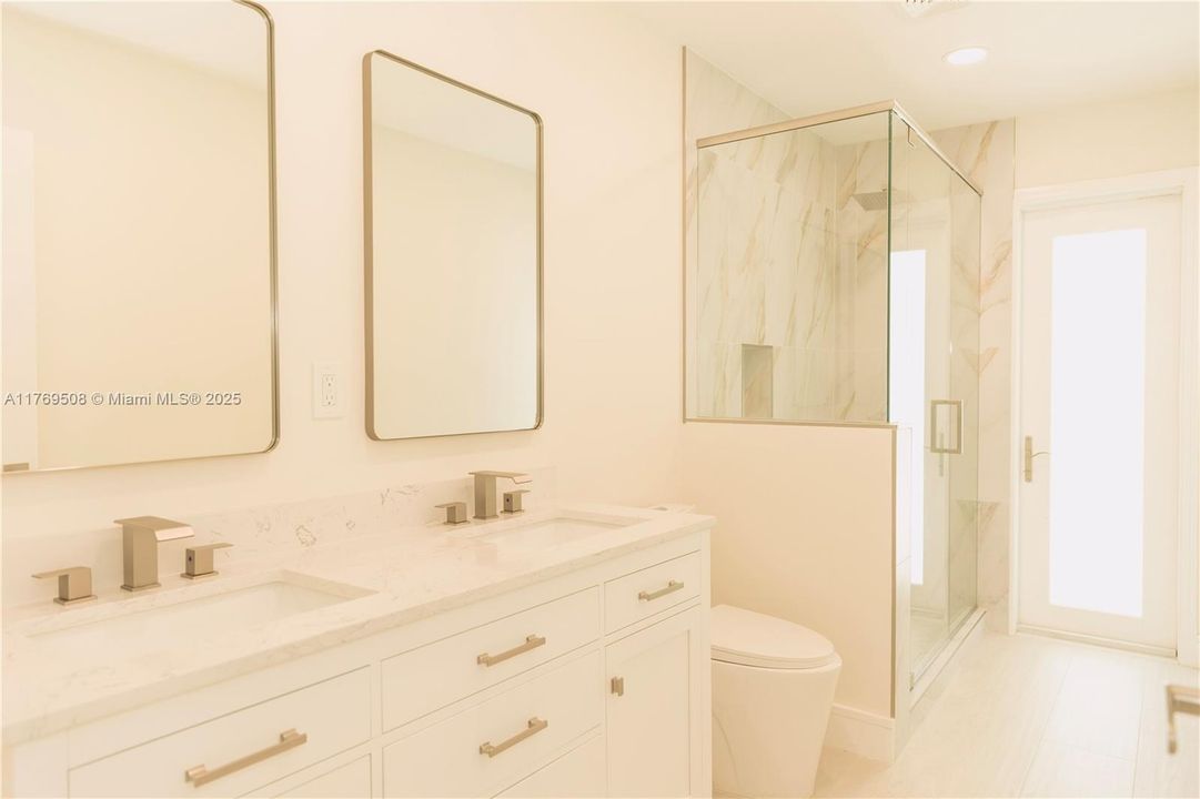 For Sale: $1,529,000 (3 beds, 2 baths, 2151 Square Feet)