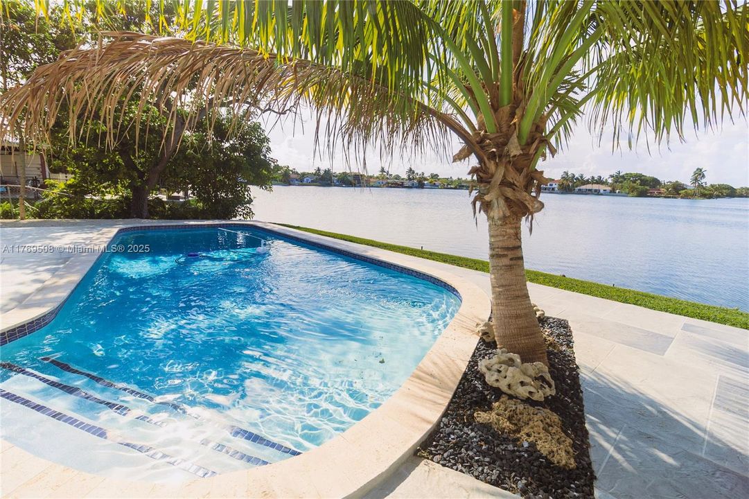 For Sale: $1,529,000 (3 beds, 2 baths, 2151 Square Feet)