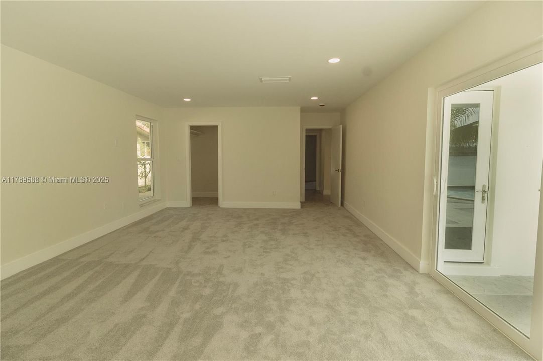 For Sale: $1,529,000 (3 beds, 2 baths, 2151 Square Feet)