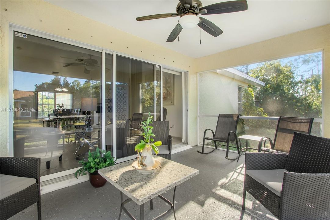 最近售出: $300,000 (3 贝兹, 2 浴室, 1401 平方英尺)