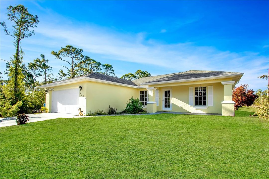 最近售出: $300,000 (3 贝兹, 2 浴室, 1401 平方英尺)