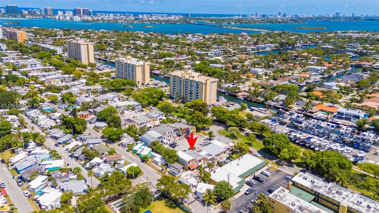 Recently Rented: $2,790 (2 beds, 2 baths, 1640 Square Feet)