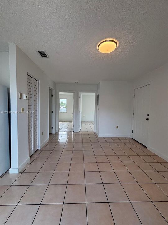Recently Rented: $2,050 (2 beds, 1 baths, 0 Square Feet)