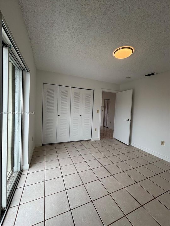 Recently Rented: $2,050 (2 beds, 1 baths, 0 Square Feet)