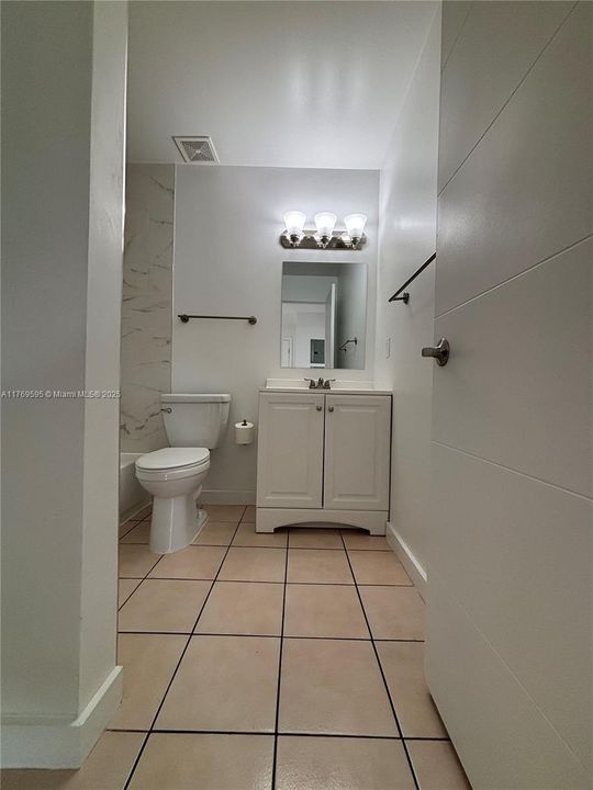 Recently Rented: $2,050 (2 beds, 1 baths, 0 Square Feet)