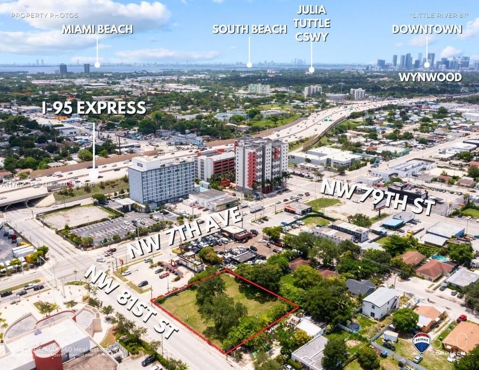 На продажу: $2,500,000 (0.50 acres)