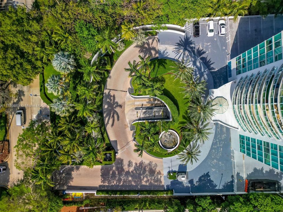 Recently Sold: $545,000 (1 beds, 1 baths, 791 Square Feet)