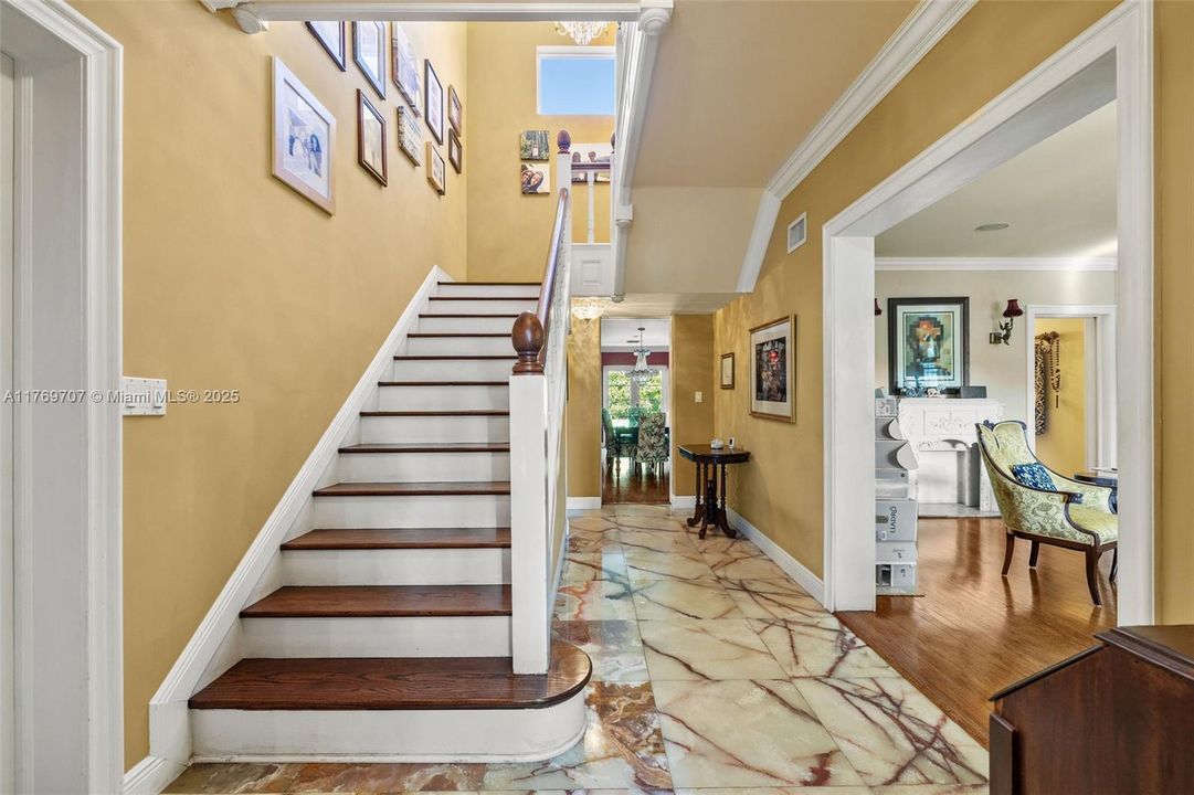 Recently Sold: $3,250,000 (4 beds, 4 baths, 4267 Square Feet)