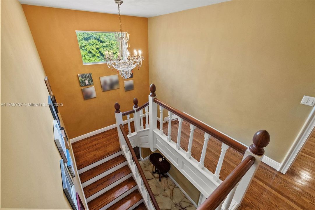 Recently Sold: $3,250,000 (4 beds, 4 baths, 4267 Square Feet)