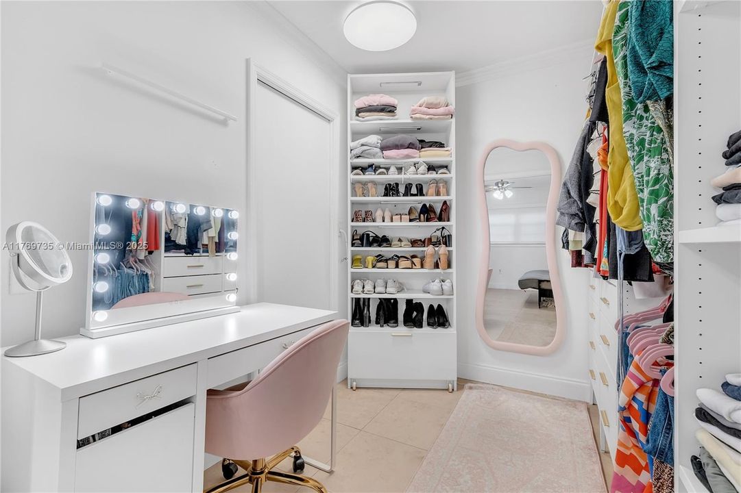 Vendido Recientemente: $199,000 (2 camas, 2 baños, 1317 Pies cuadrados)