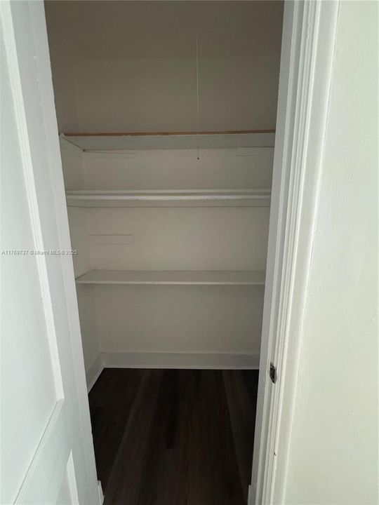 Recientemente alquilado: $2,099 (1 camas, 1 baños, 3611 Pies cuadrados)