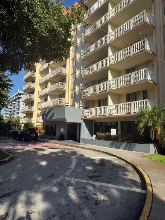 Vendido Recientemente: $115,000 (1 camas, 1 baños, 840 Pies cuadrados)