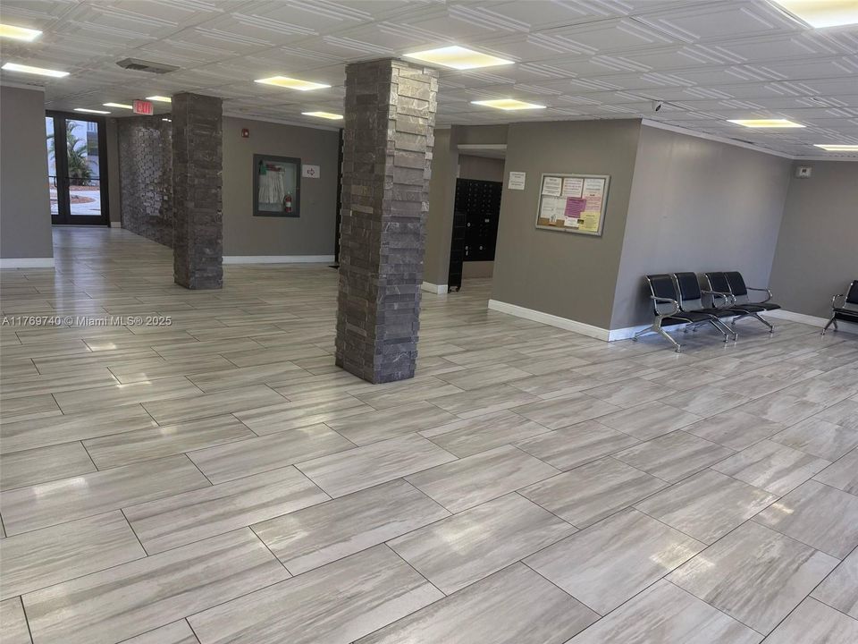 Vendido Recientemente: $115,000 (1 camas, 1 baños, 840 Pies cuadrados)