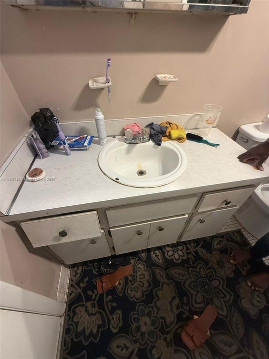 Vendido Recientemente: $115,000 (1 camas, 1 baños, 840 Pies cuadrados)