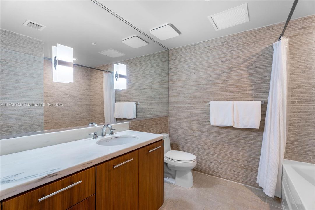 Recientemente alquilado: $2,400 (0 camas, 1 baños, 501 Pies cuadrados)