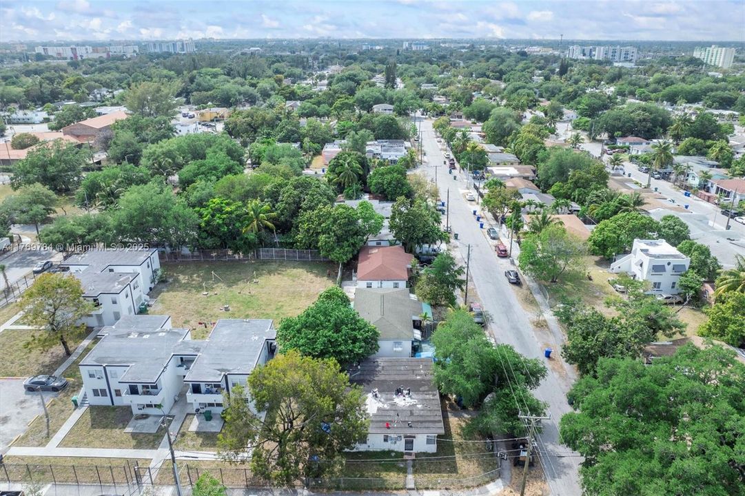 Recently Sold: $429,000 (0 beds, 0 baths, 1320 Square Feet)