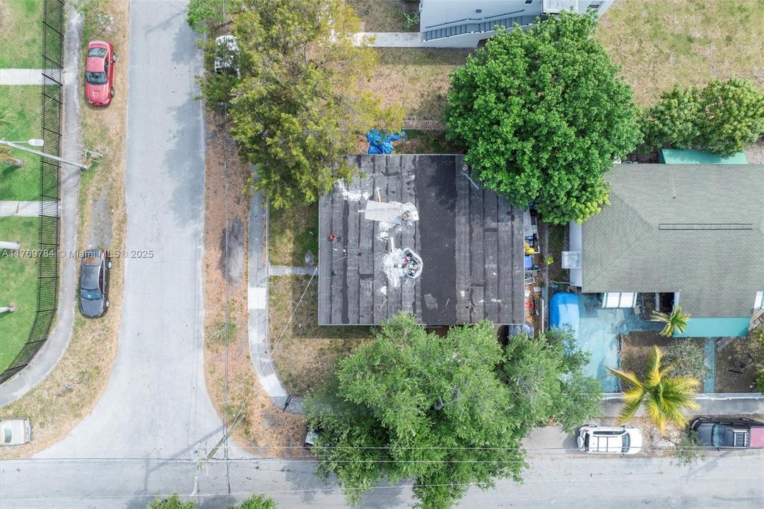 Recently Sold: $429,000 (0 beds, 0 baths, 1320 Square Feet)