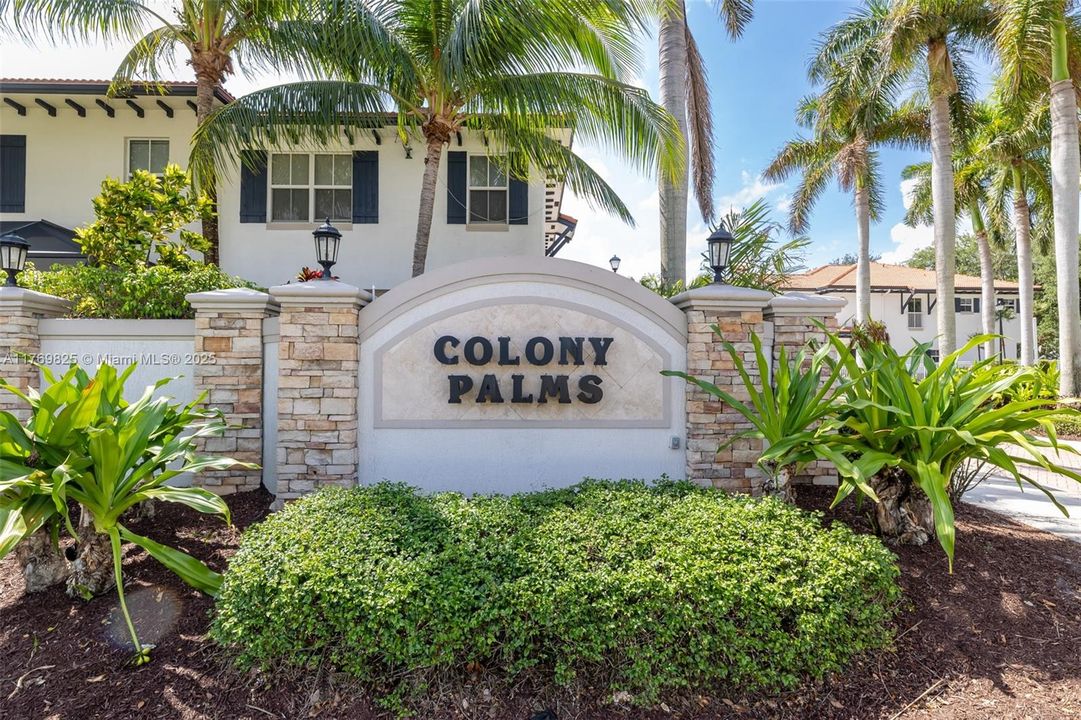 Recently Sold: $707,000 (4 beds, 3 baths, 2545 Square Feet)