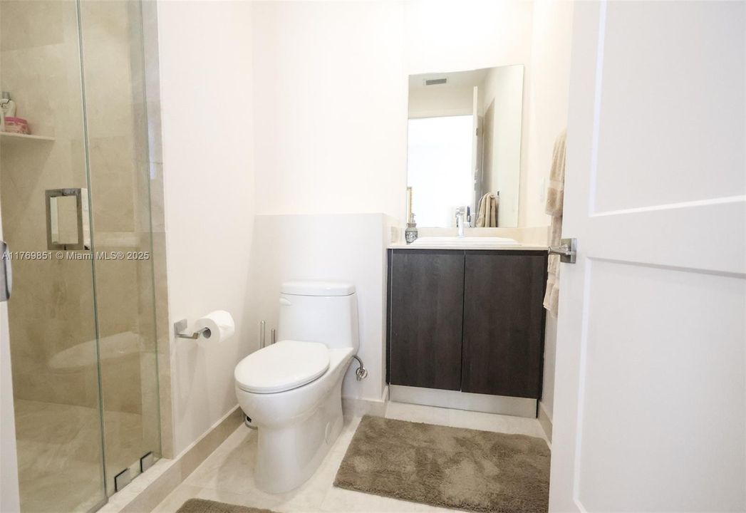 待售: $1,450,000 (2 贝兹, 2 浴室, 1534 平方英尺)