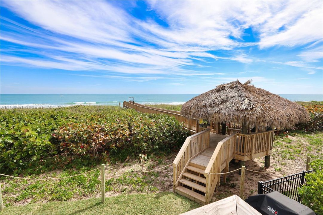 待售: $1,450,000 (2 贝兹, 2 浴室, 1534 平方英尺)