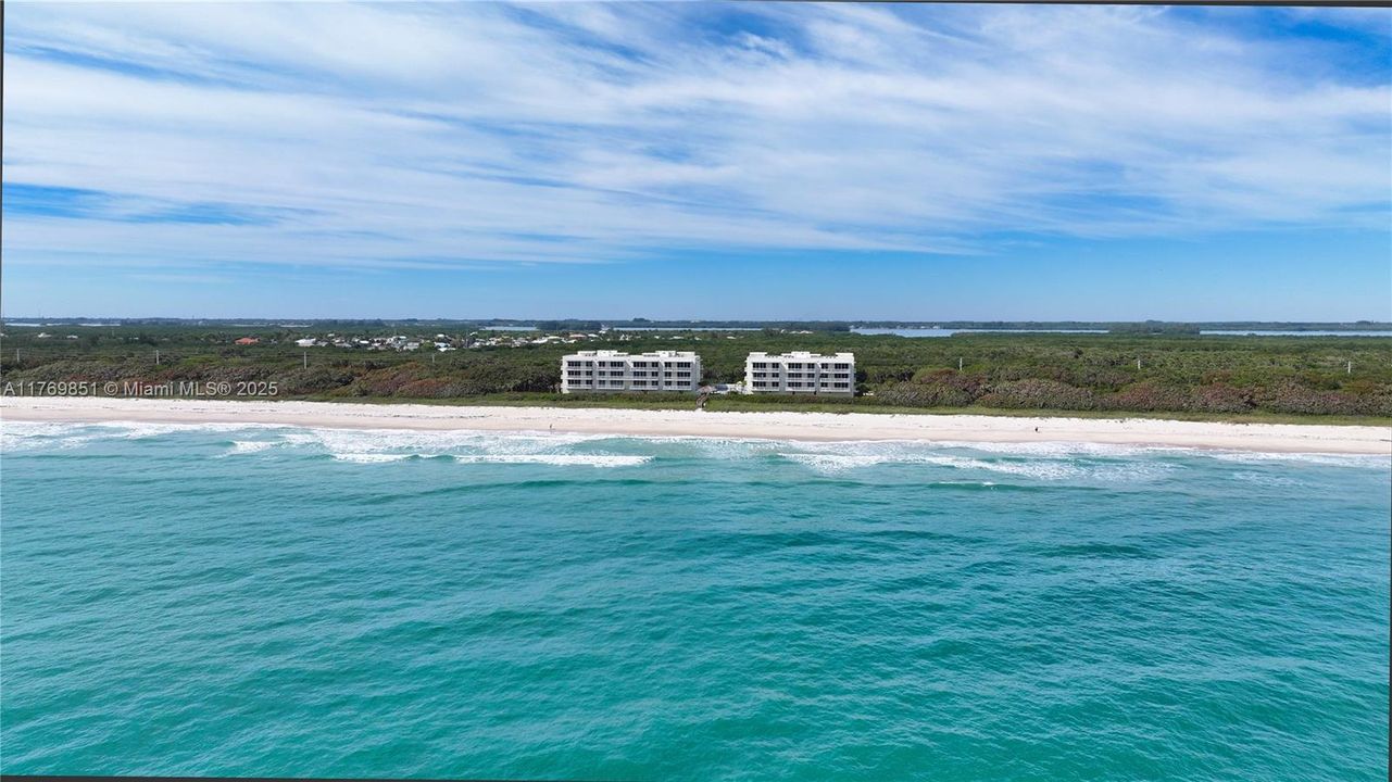 待售: $1,450,000 (2 贝兹, 2 浴室, 1534 平方英尺)