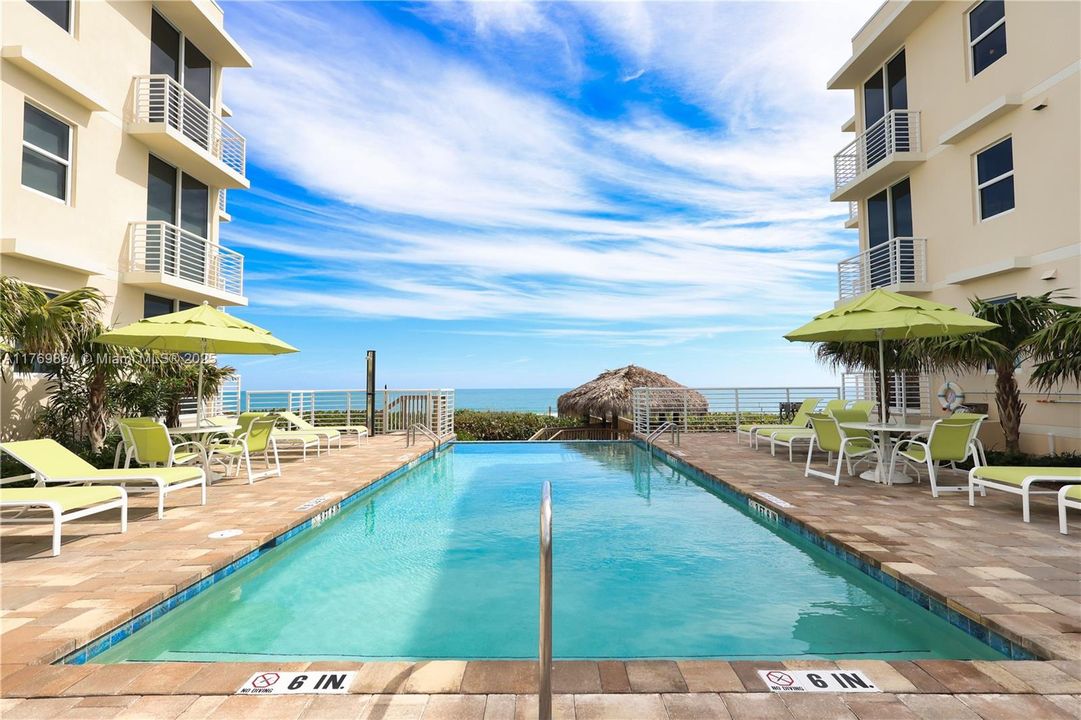 待售: $1,450,000 (2 贝兹, 2 浴室, 1534 平方英尺)