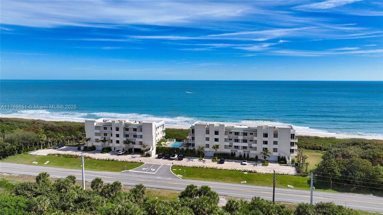 待售: $1,450,000 (2 贝兹, 2 浴室, 1534 平方英尺)