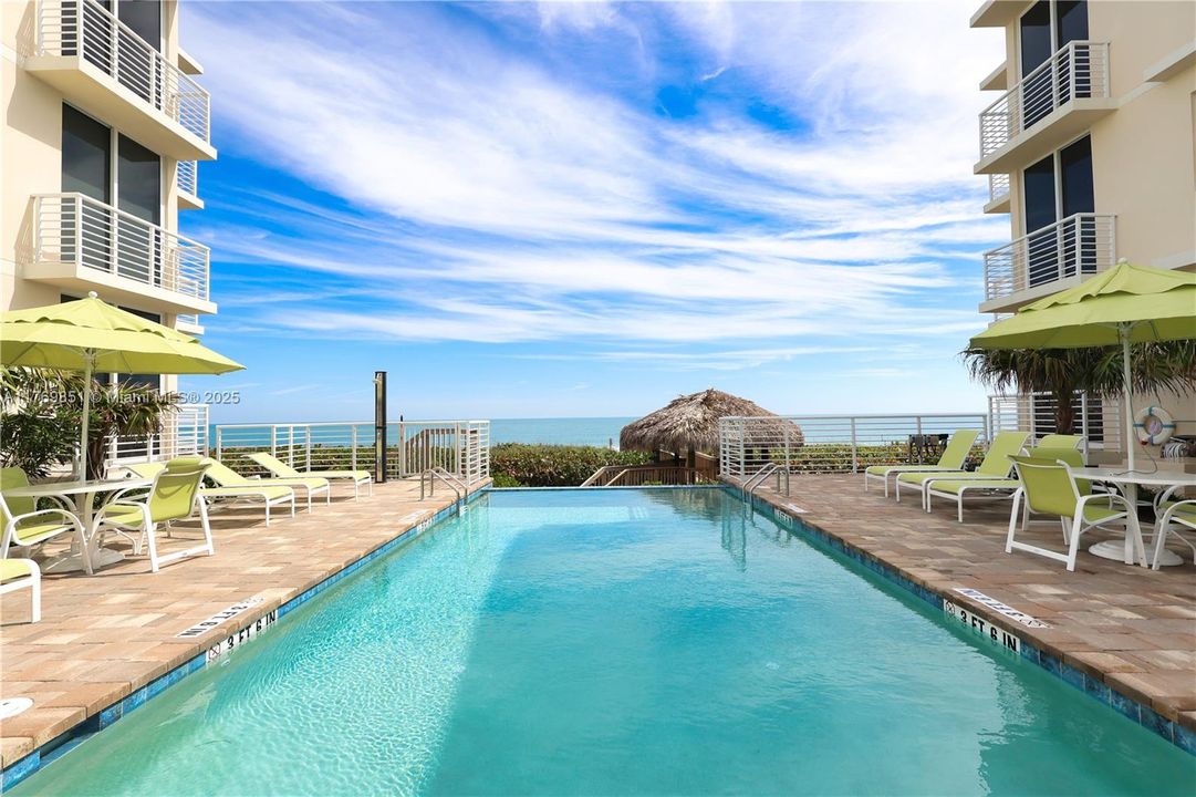 待售: $1,450,000 (2 贝兹, 2 浴室, 1534 平方英尺)